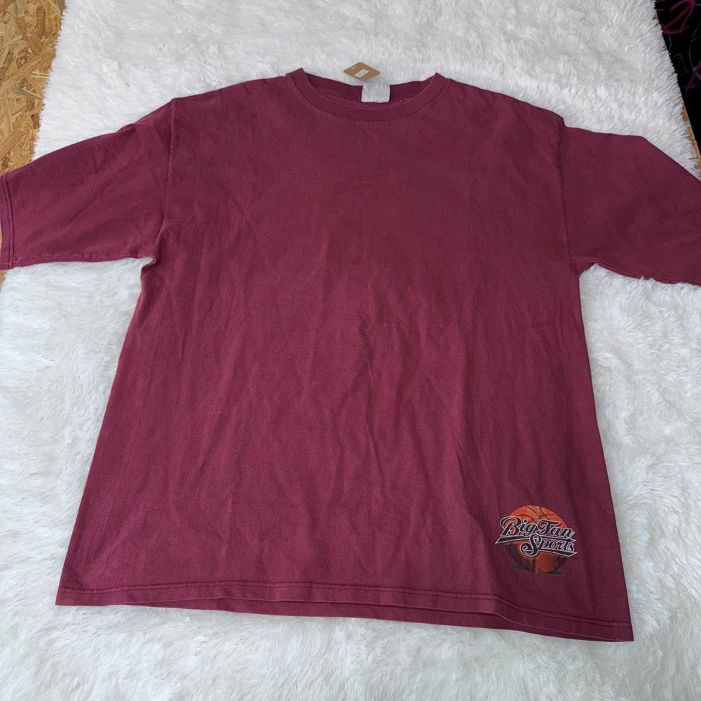 Vintage Big‎ Fan Sports Mens T Shirt Burgundy Basketball Shoot Dunk Graphic Tee